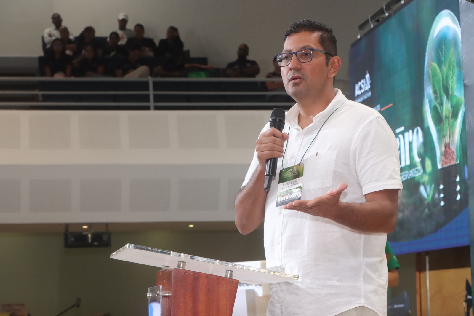 Hernan López