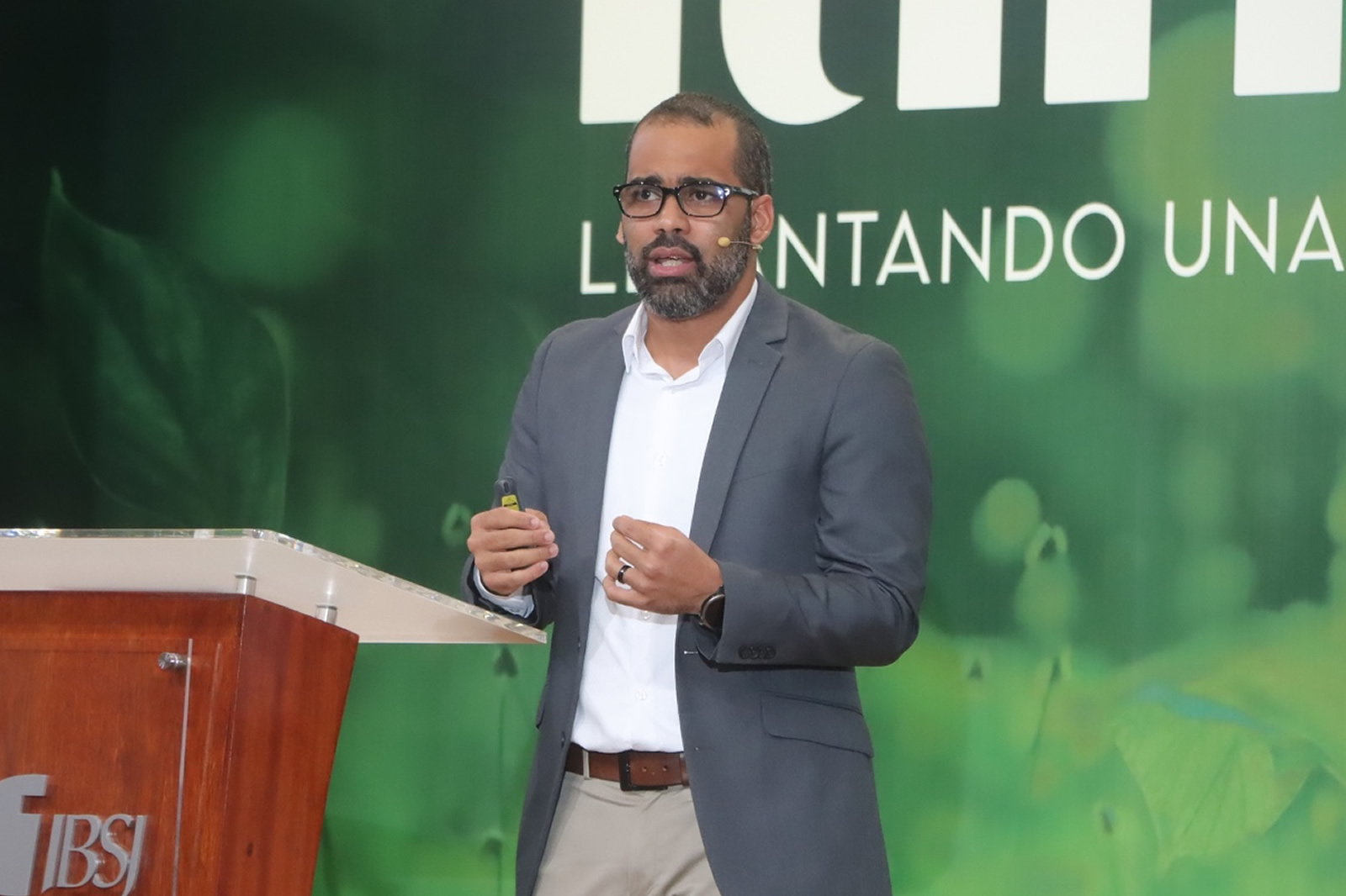 Ps. Manaury Chávez